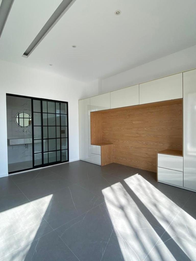 ویلای 370 متری شهرك (وازيوار ) 