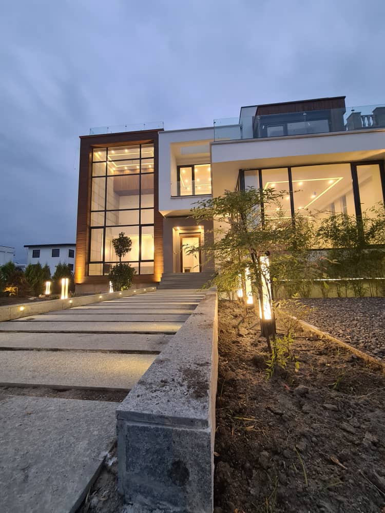 ویلای ۳۵۵ متری اویدر