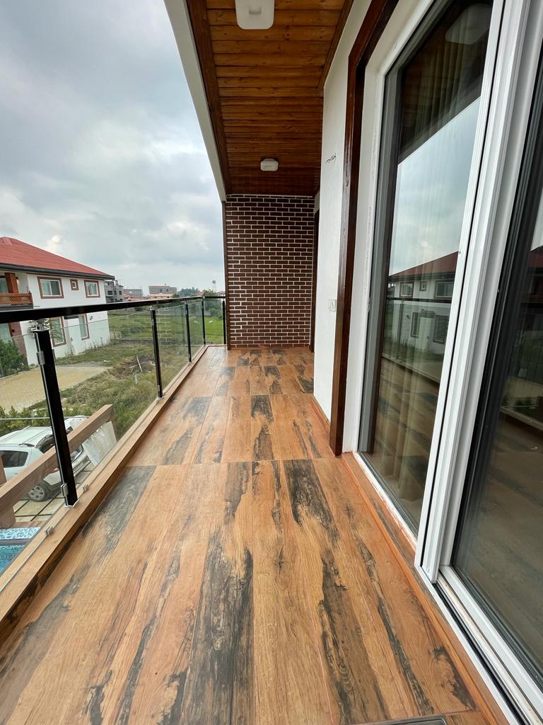 ویلای ۳۰۰ متری استخردار