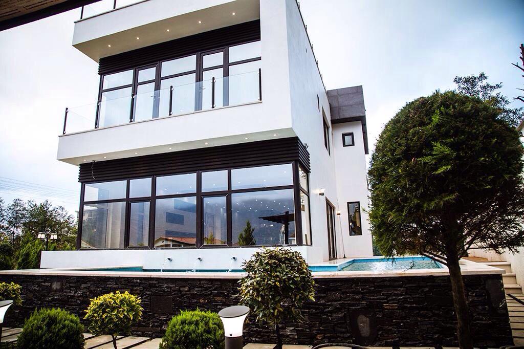 ویلای لاکچری و دوبکلس چلندر