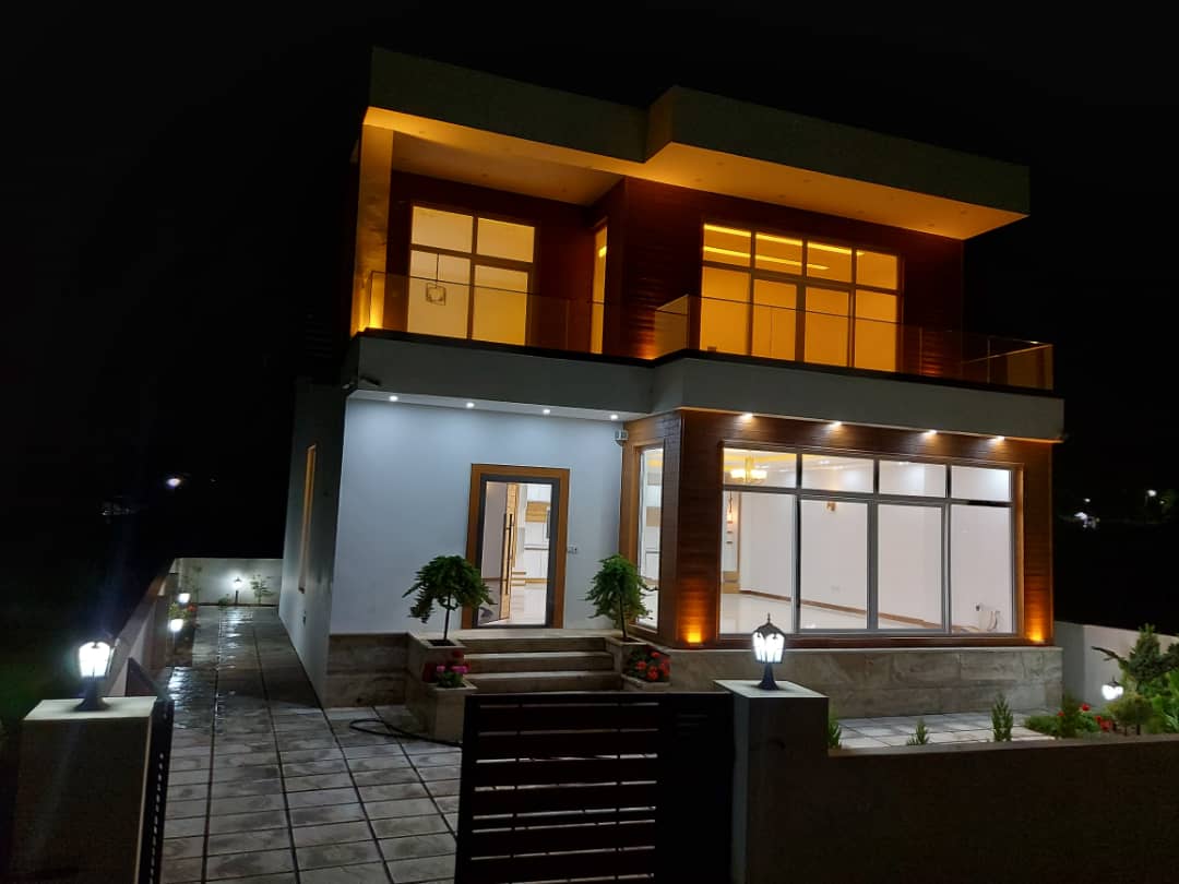 ویلای 380 متری لاکچری و دوبکلس ونوش