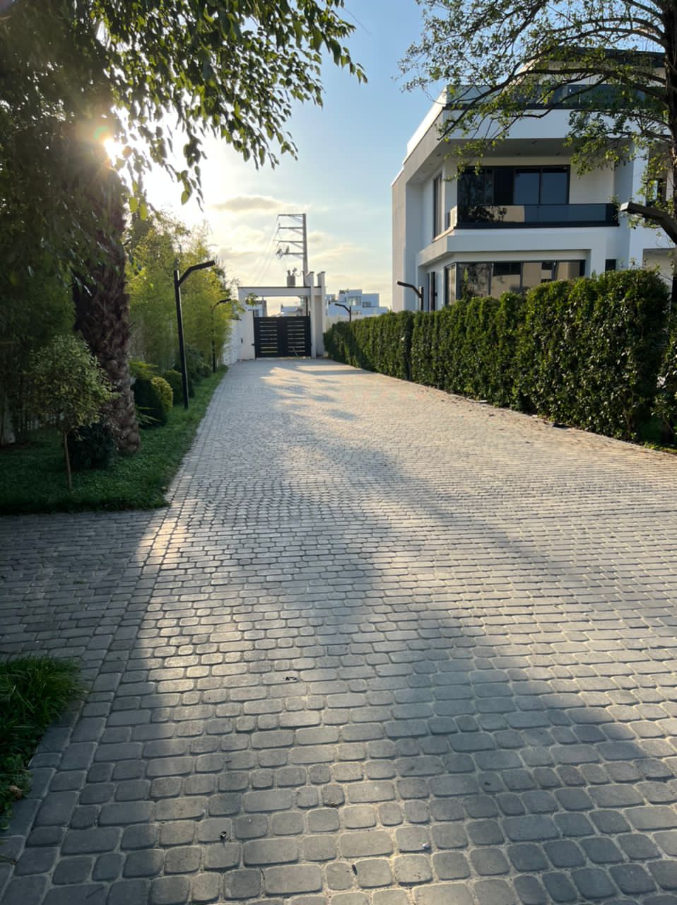 ویلاهای مدرن شهرکی رویان