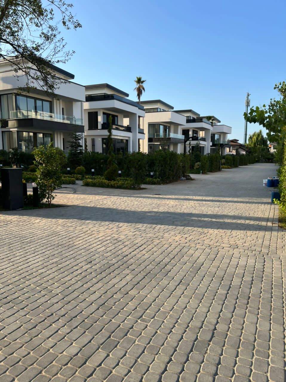 ویلاهای مدرن شهرکی رویان