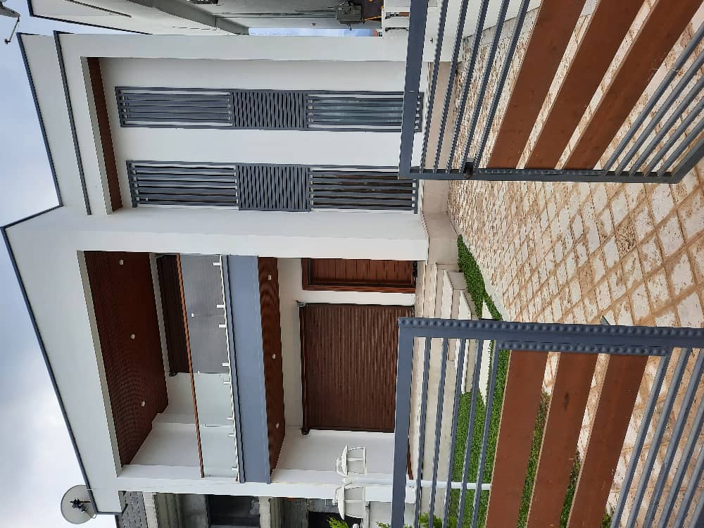 ویلای 2۸0 متری شهرکی ویو بی نظیر جنگل و دریا