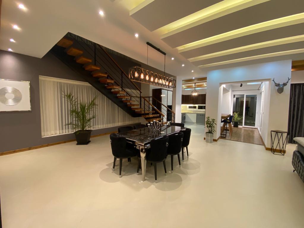 ویلای 520 متری لاکچری و  شهرکی 