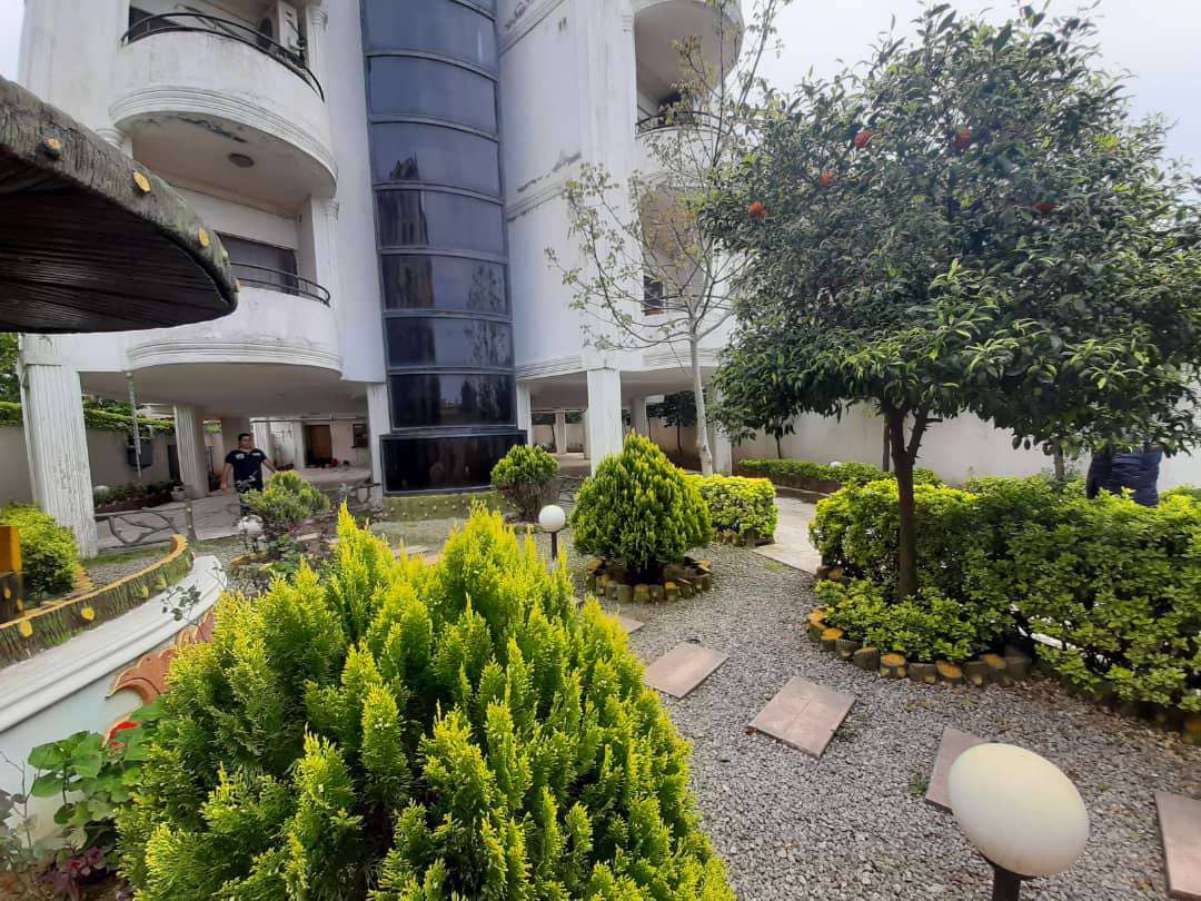 آپارتمان 6طبقه بازسازی شده 