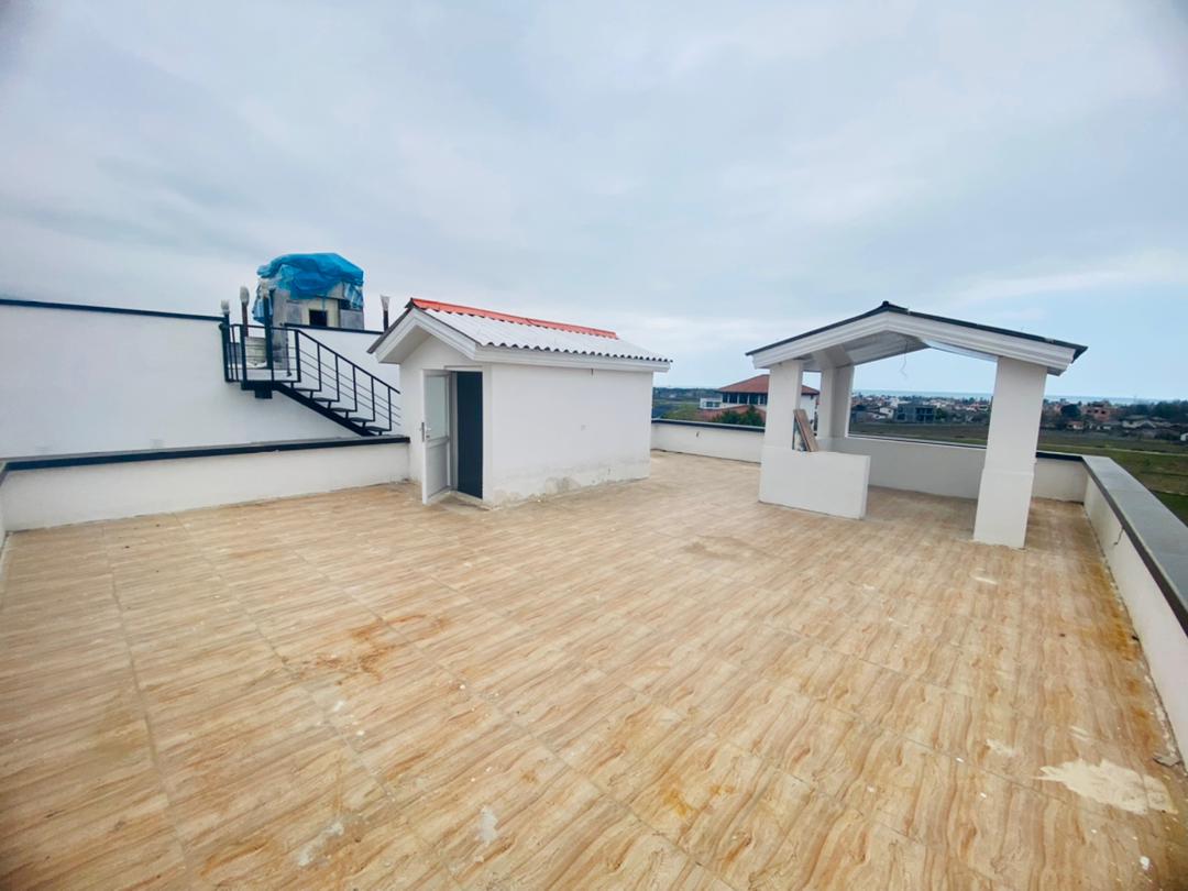 ویلای ۳۰۰ متری دوبلکس با ویو 360 درجه