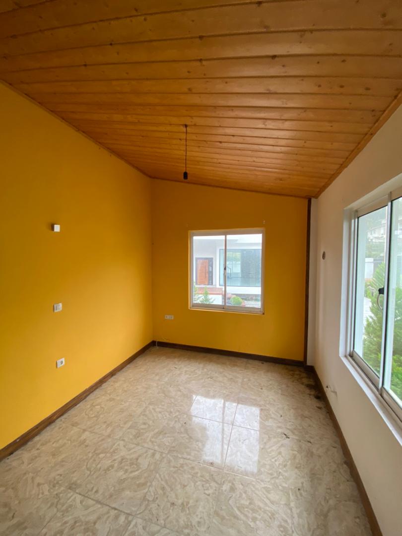 ویلای 330 متری با لوکیشن قوی