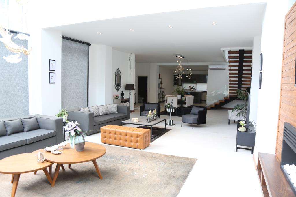 ویلای 1200 متری دوبلکس و لاکچری