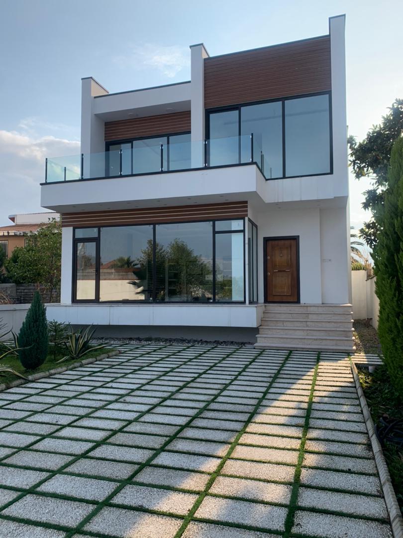 ویلای 300 متری جنگلی سیاهرود