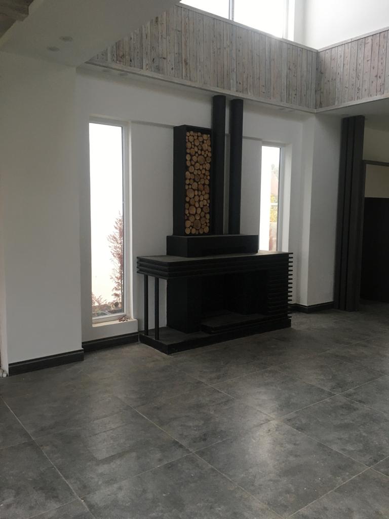 ویلای 450 متری دوبلکس و مدرن جنگلی