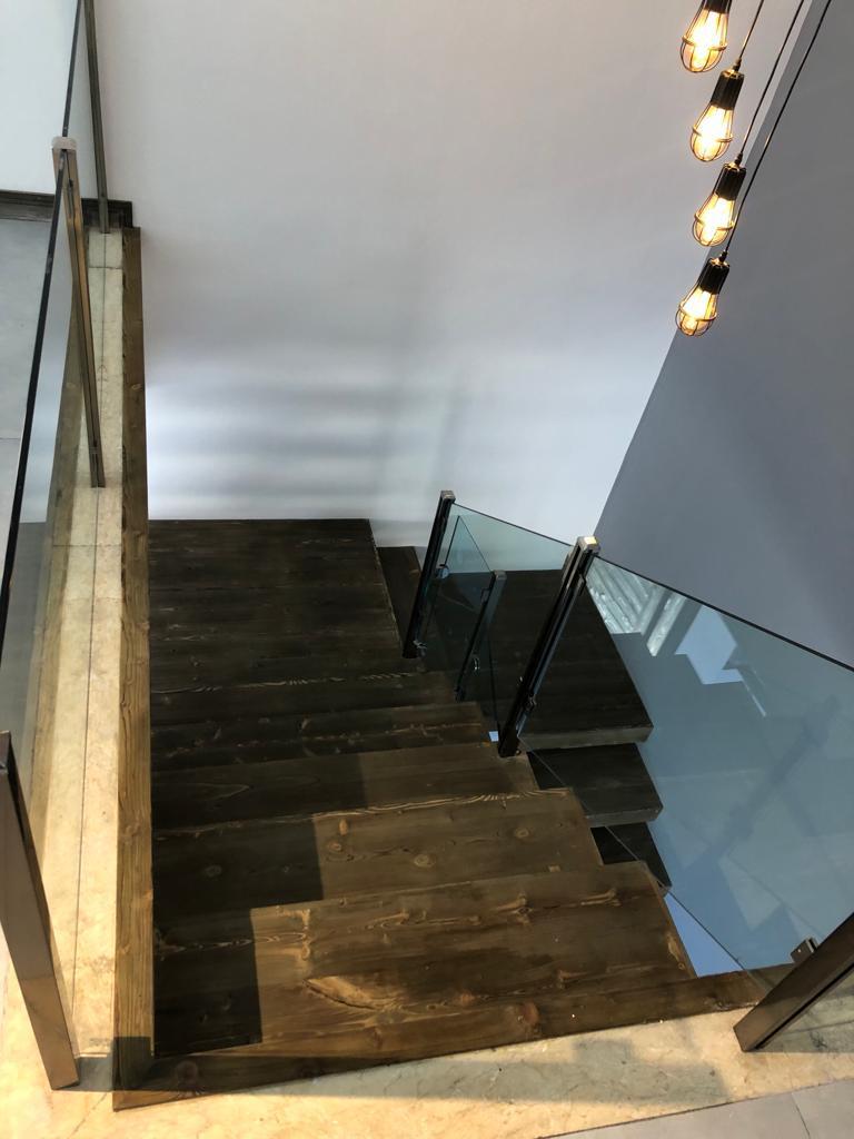 ویلای  ۲۰۰ متری رویان