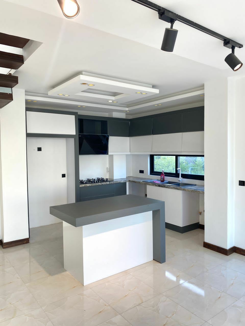 ویلای 300متری ونوش