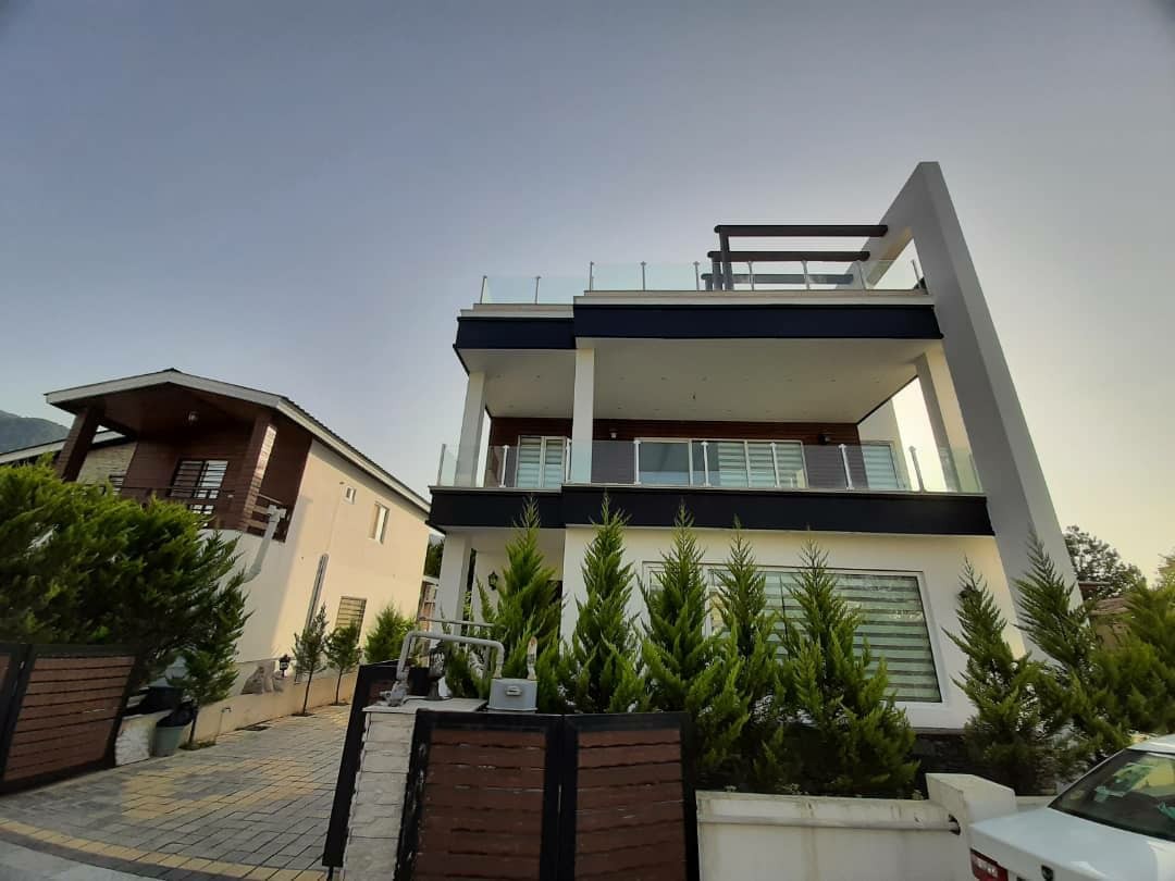 ویلای 270 متری نوساز شهرکی 