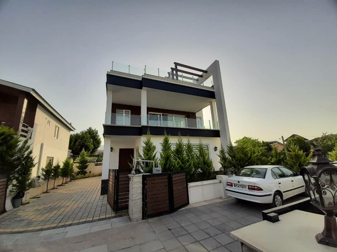 ویلای 270 متری نوساز شهرکی 