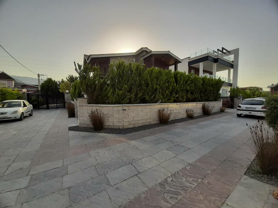 ویلای 270 متری نوساز شهرکی 