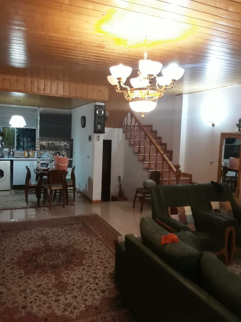 فروش و تهاتر ویلا 243 متری شهرکی سیسنگان