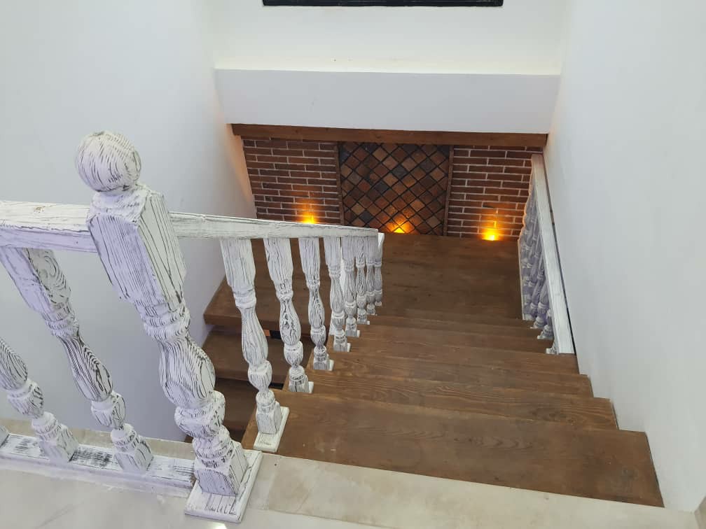 ویلا 330 متری دوبلکس شهرکی 