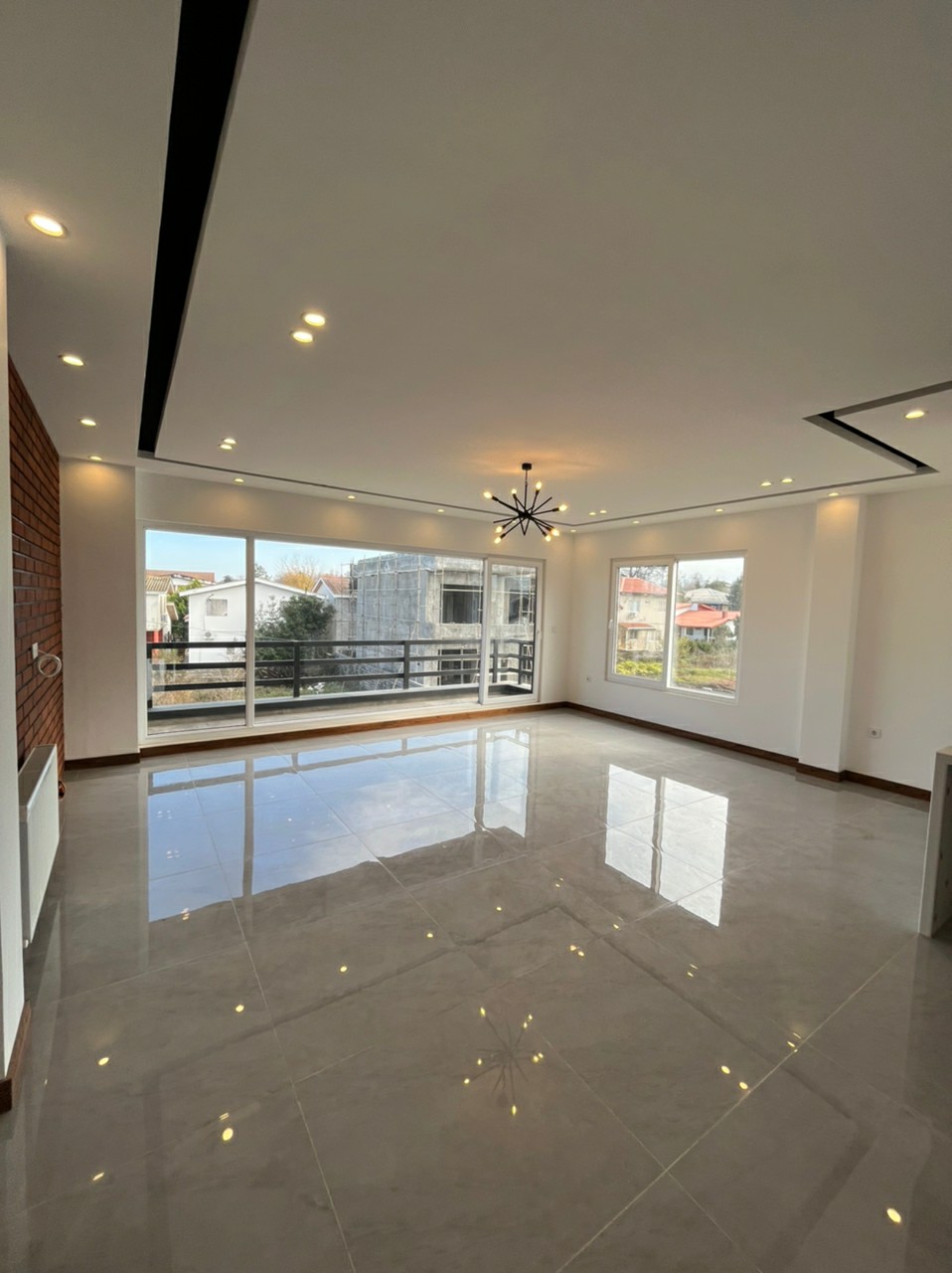 ویلا 320 متری دوبلکس ونوش 