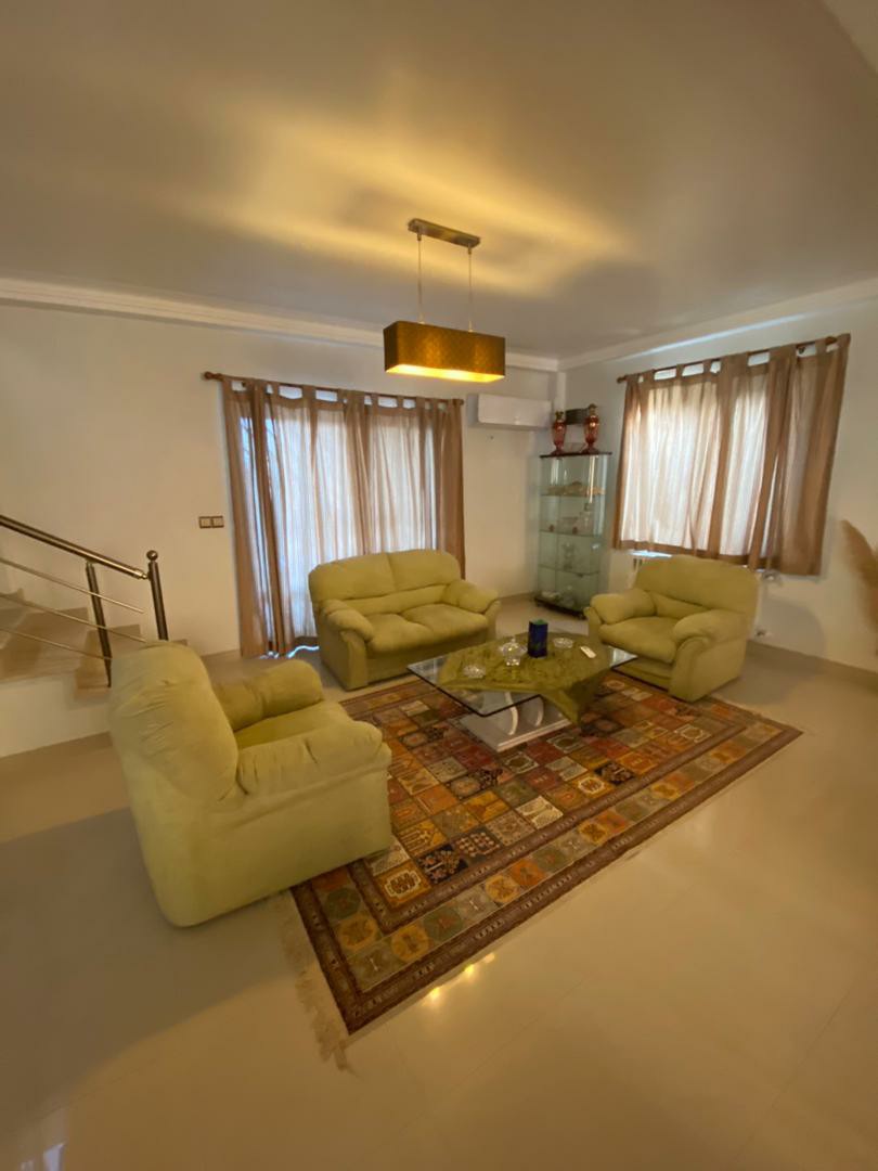 ویلا باغ 710متری شهرکی دوبلکس 