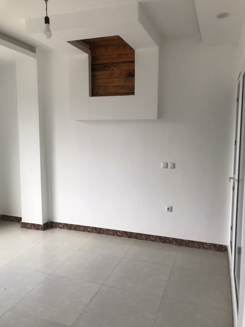 ویلا 330 متری شهرکی مدرن نوساخت 