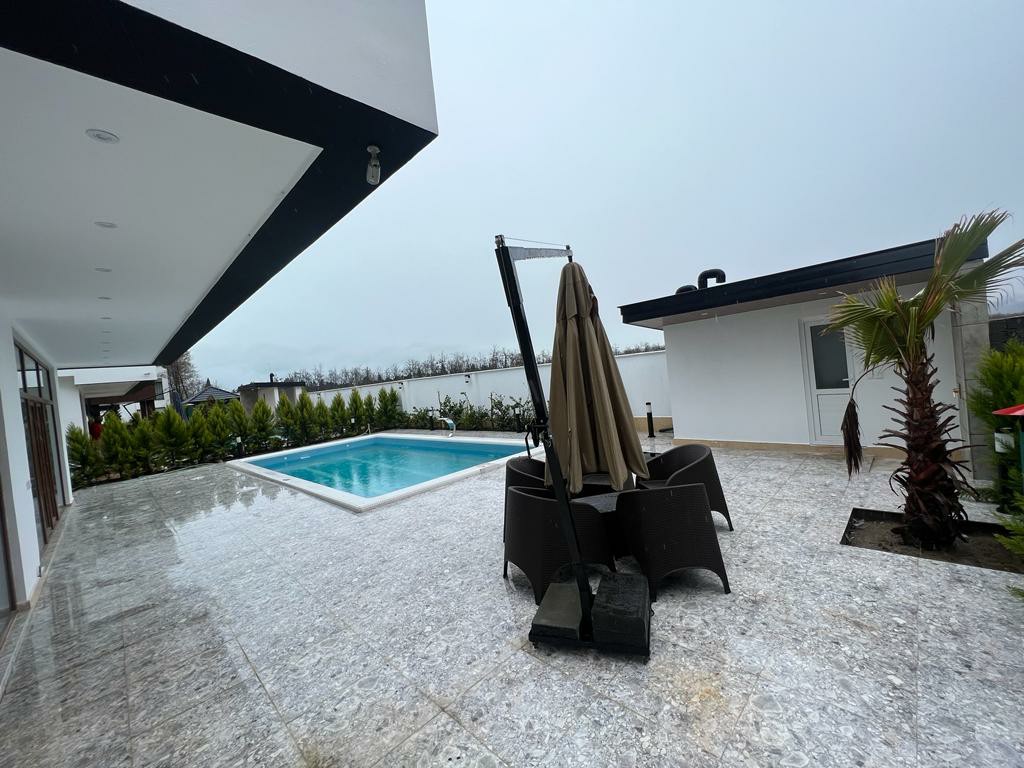 ویلا 500 متری شهرکی لتینگان 