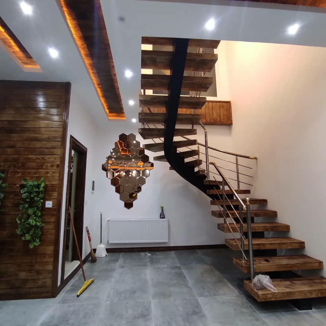 ویلا 300 متری دوبلکس شهرکی ونوش