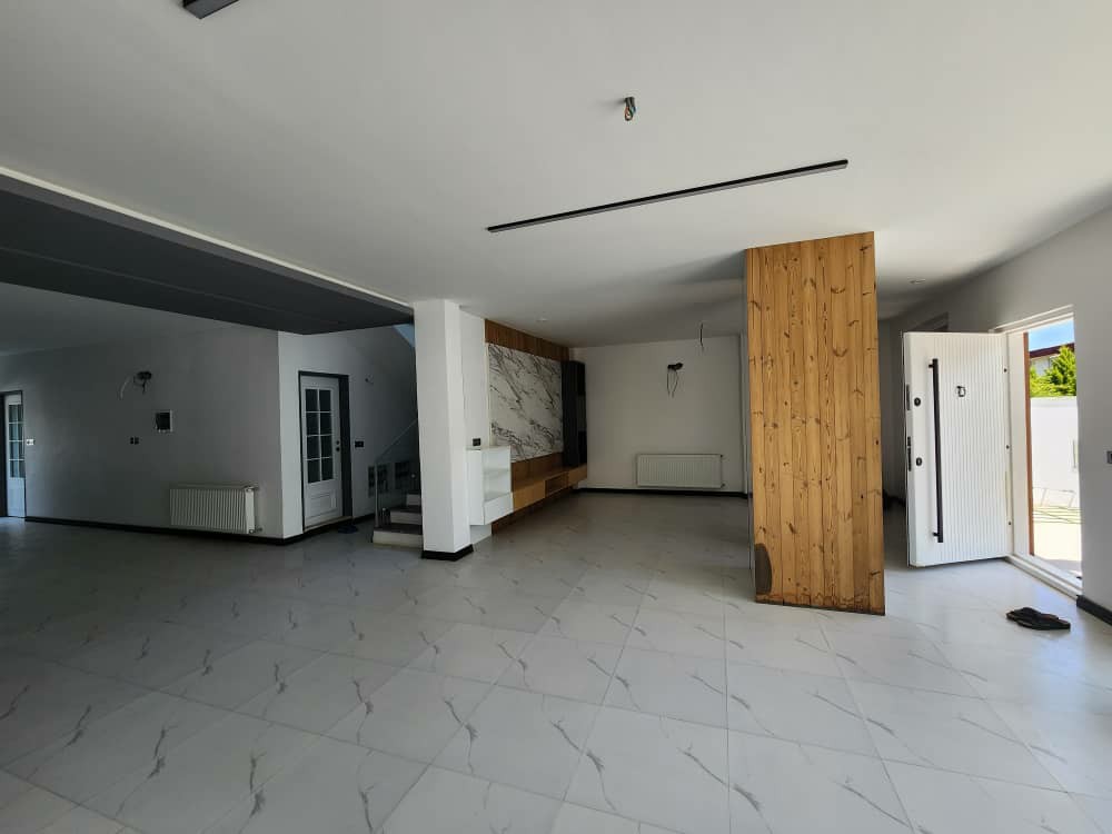 ویلا 411متری مدرن نوساز محدوده چلندر