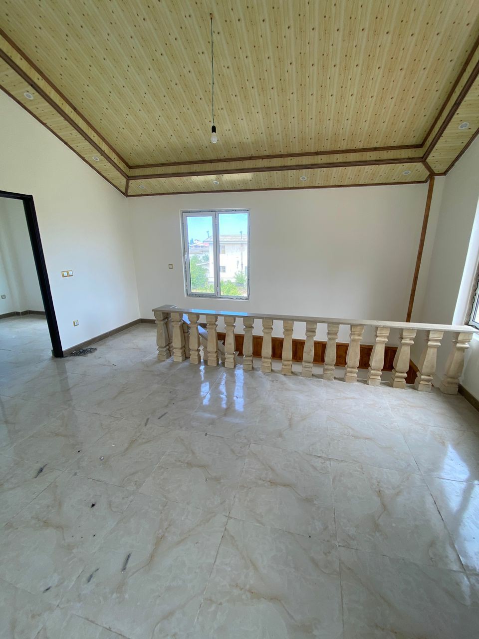 ویلا 280 متری دوبلکس ملکار 