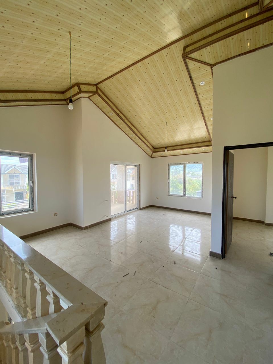 ویلا 280 متری دوبلکس ملکار 