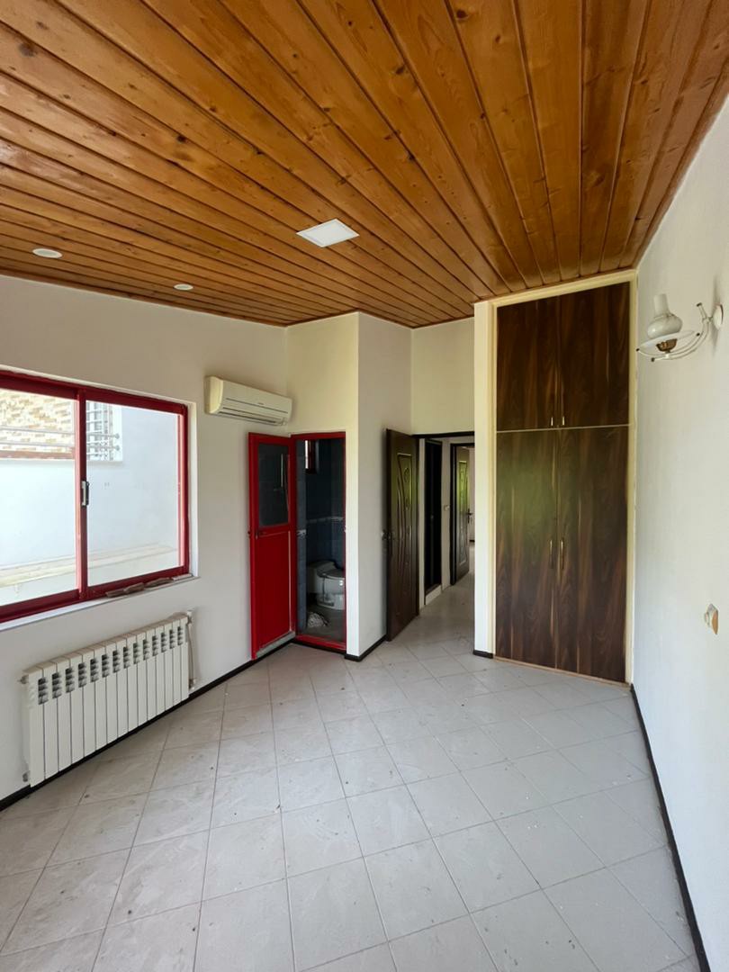 ویلا 330 متری داخل شهرک چلک 