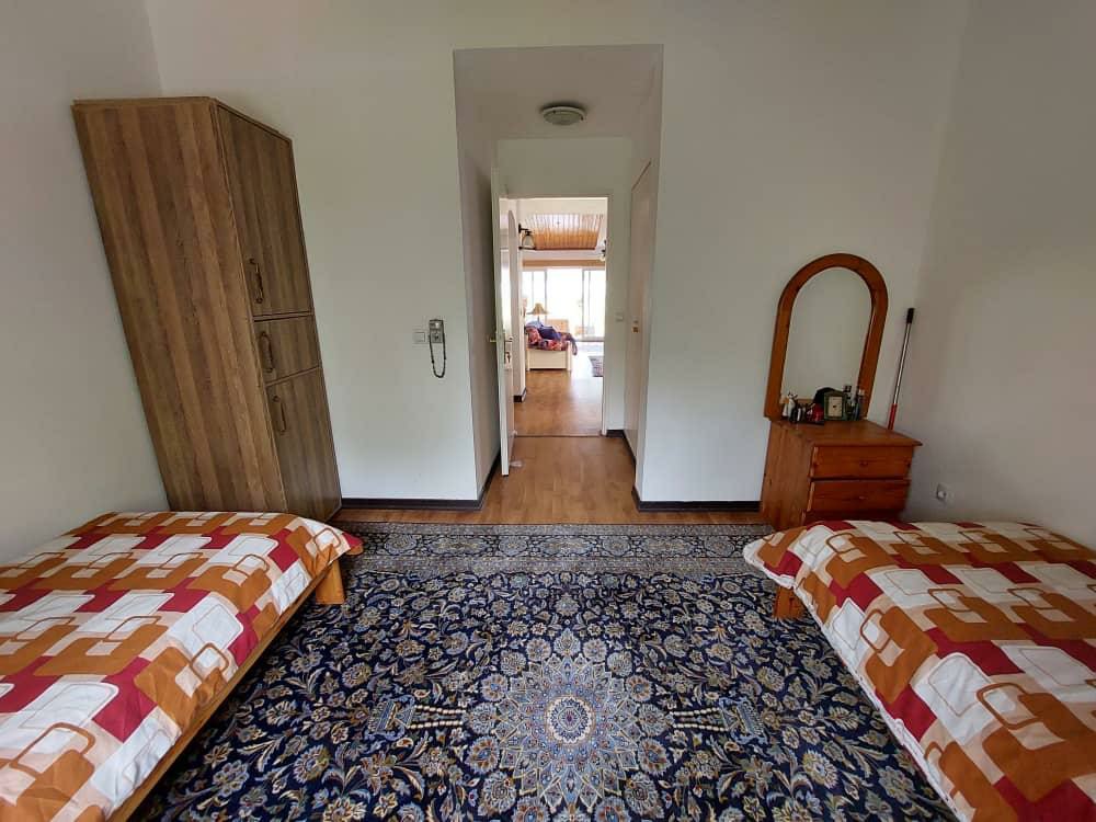 ویلا 1350 متری ساحلی  شهرکی