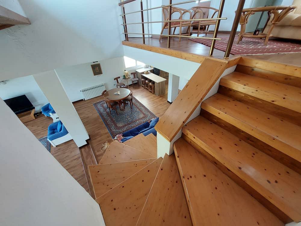 ویلا 1350 متری ساحلی  شهرکی