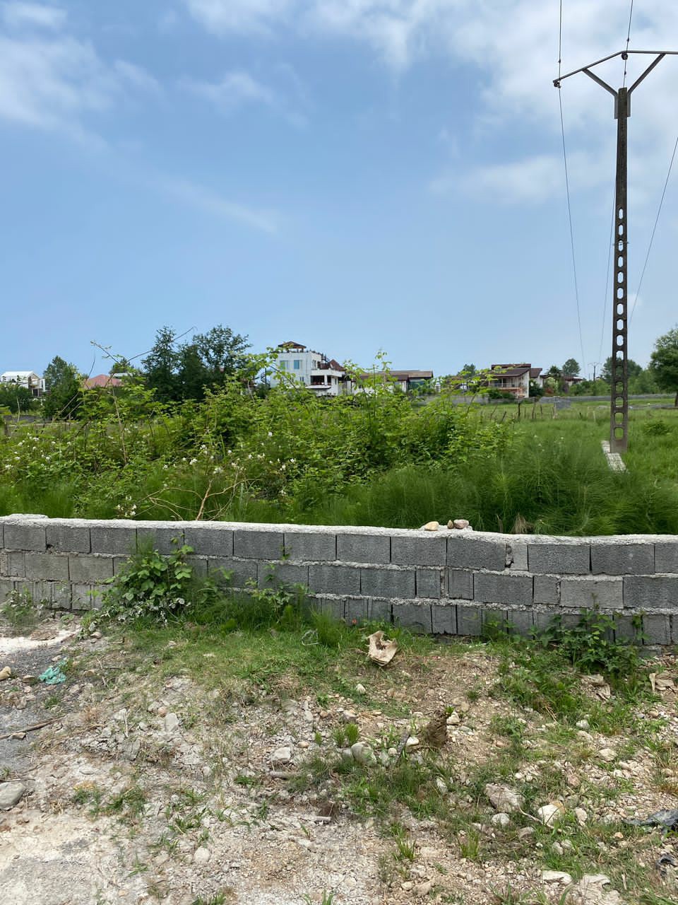 زمین 320 متری مسکونی آماده ساخت سیسنگان