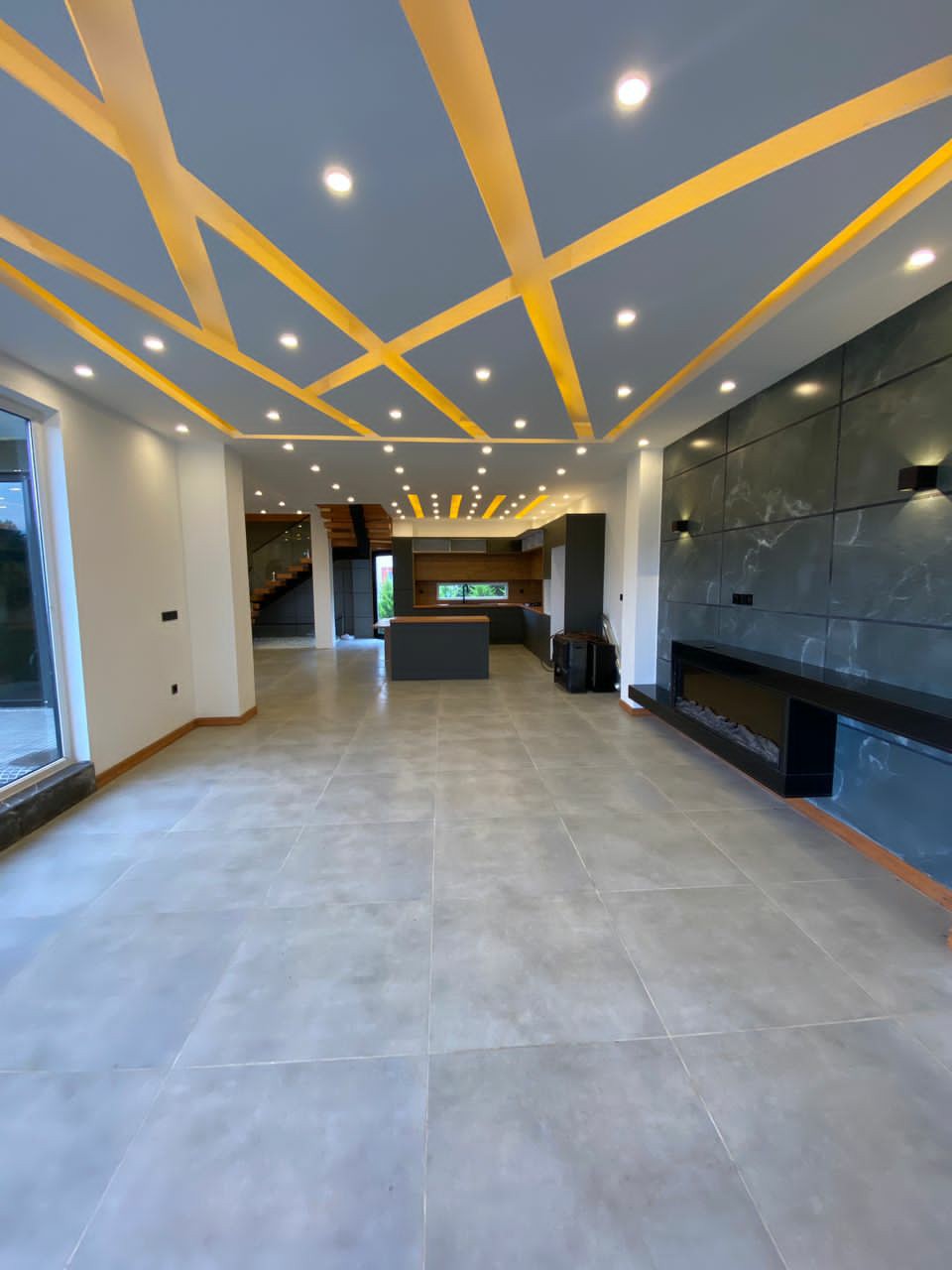 ویلا 270 متری دوبلکس مدرن چلندر 