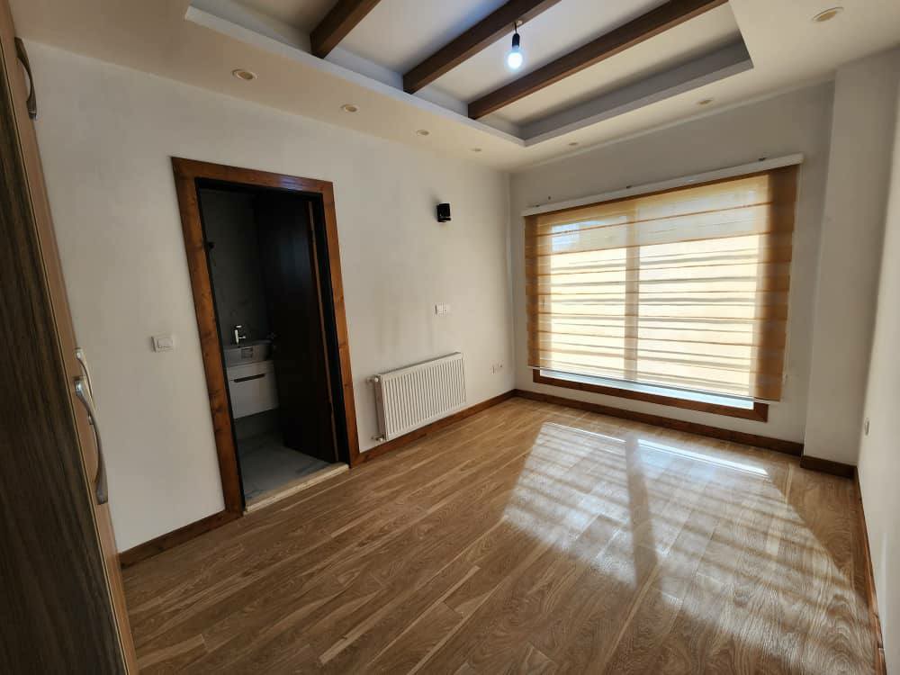 ویلا 300 متری شهرکی ونوش