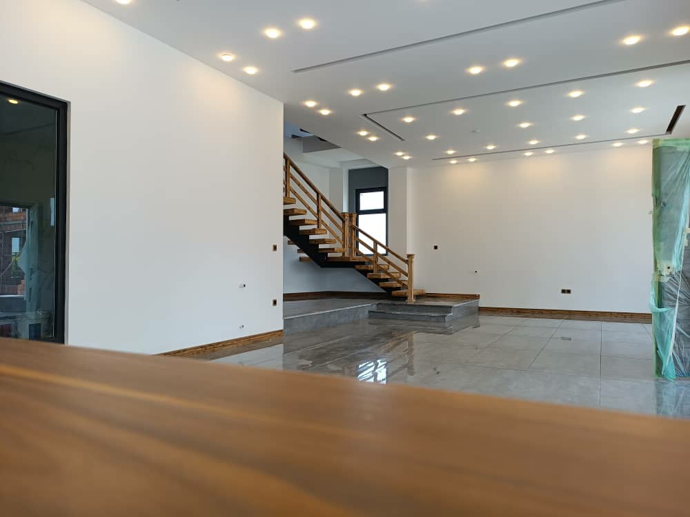 ویلا 330 متری شهرکی ساحلی نوشهر