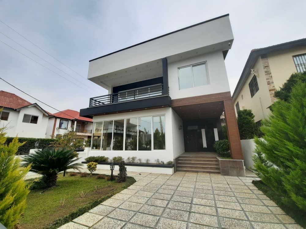 ویلا 300 متری مستقل جنگلی 