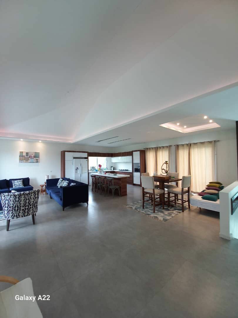 ویلا  428 متری لوکس شهرکی سیسنگان 