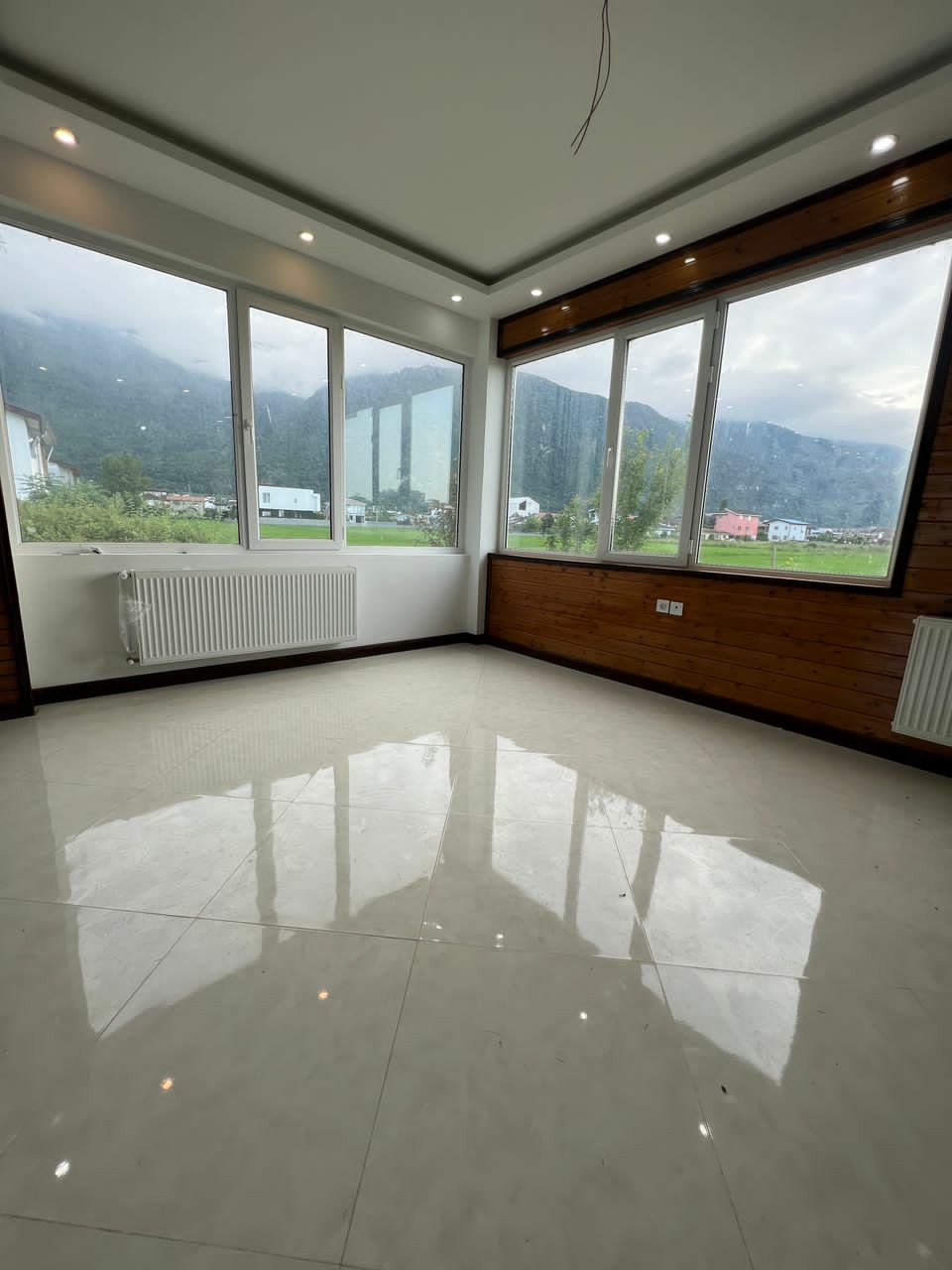 ویلا 310 متری نوساز جنگلی چلندر