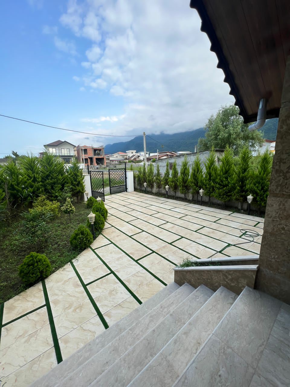 ویلا 310 متری نوساز جنگلی چلندر