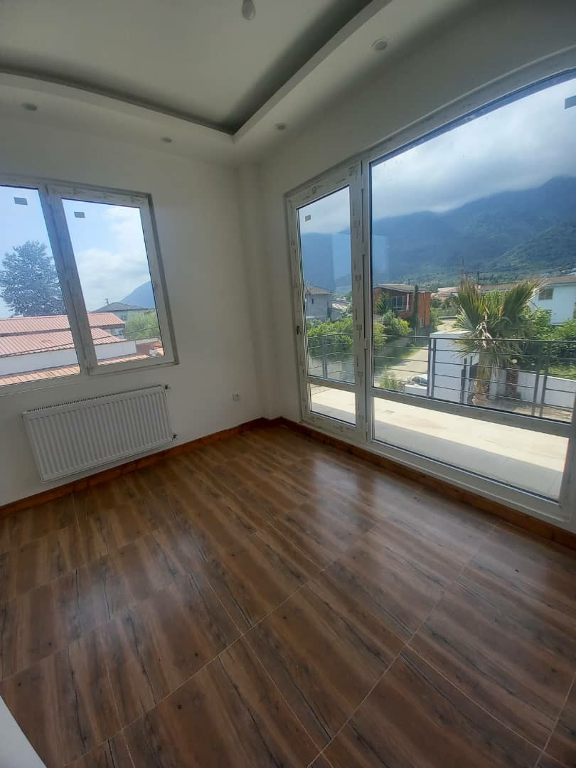 4 عدد ویلا 300 متری چلندر 