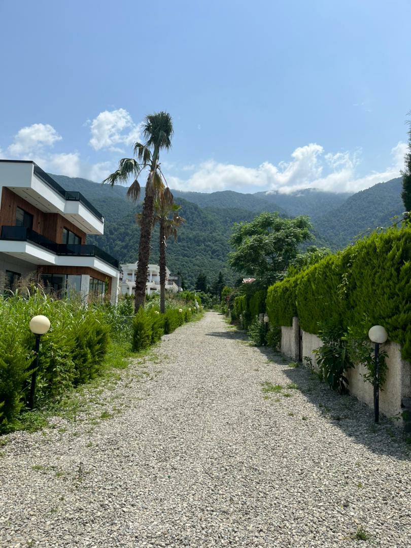 ویلا 320 متری شهرکی نوشهر