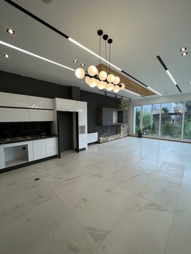 ویلا 700 متری نوساز مدرن نوشهر 