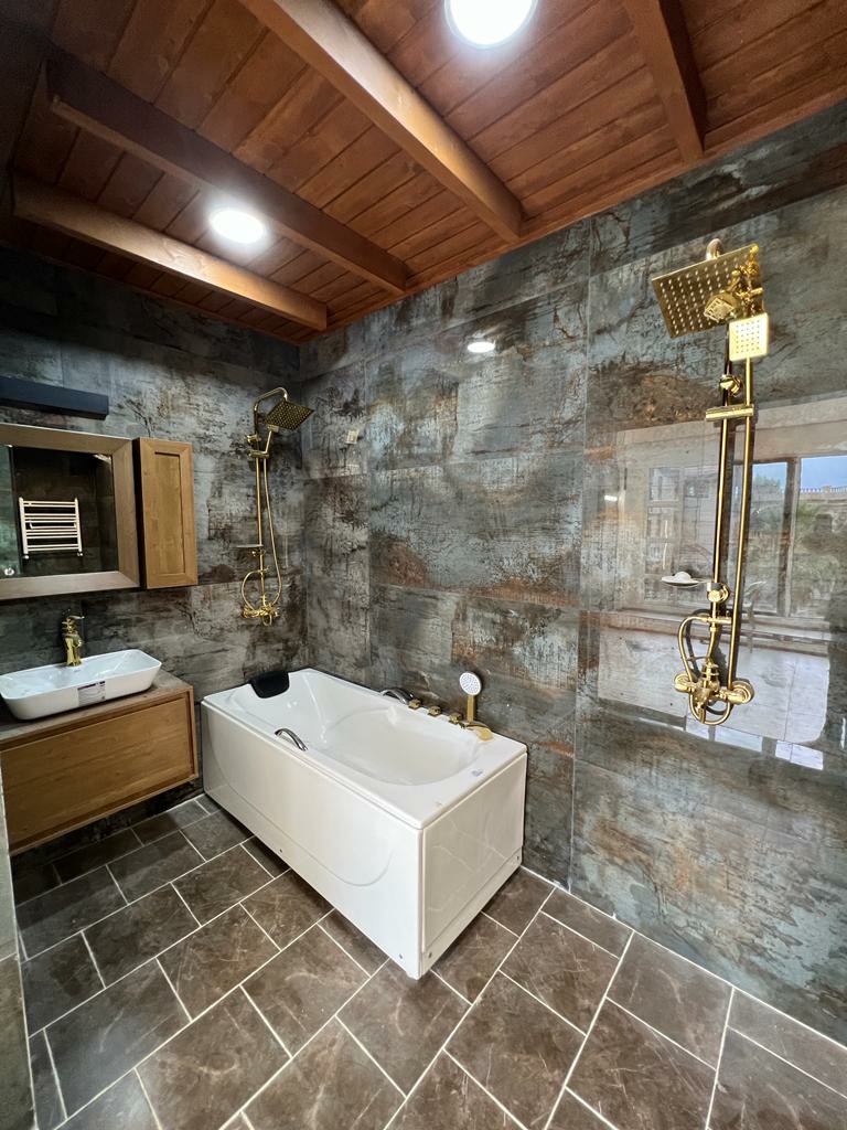 ویلا 700 متری نوساز مدرن نوشهر 