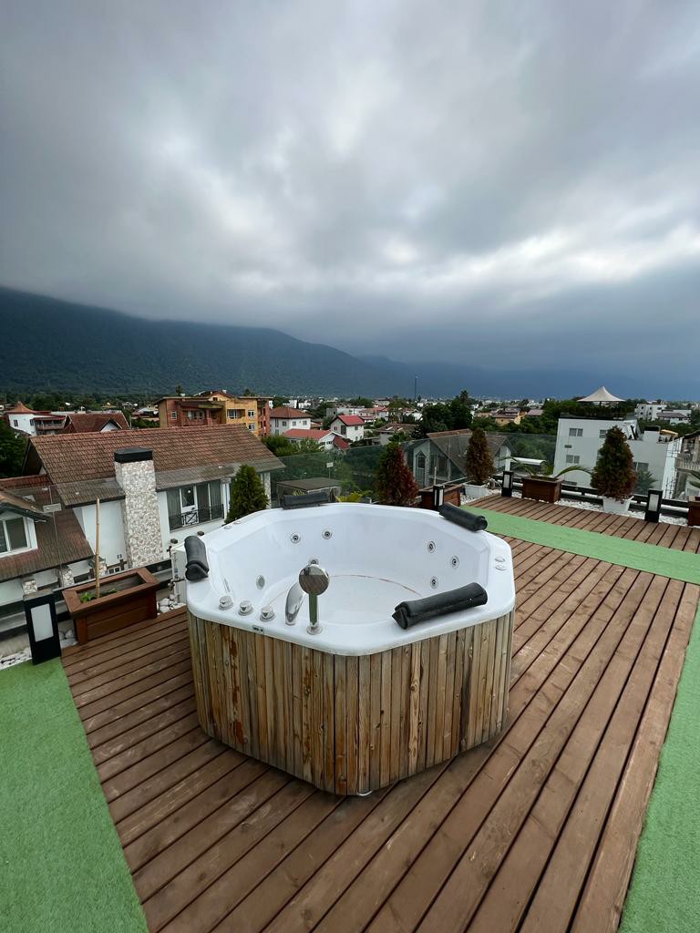 ویلا 700 متری نوساز مدرن نوشهر 