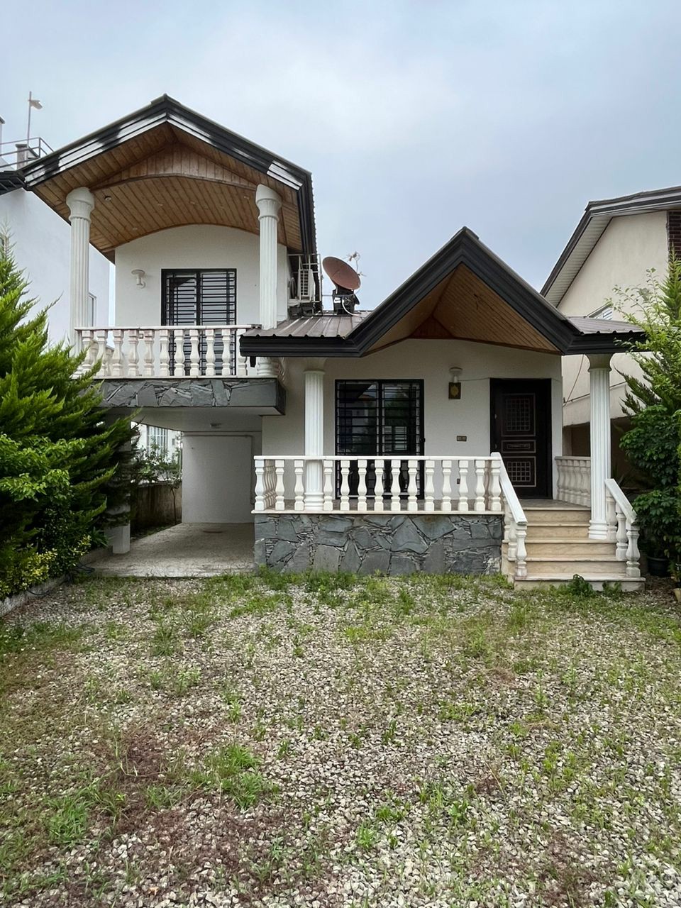 ویلا 221 متری سه سال ساخت نوشهر 