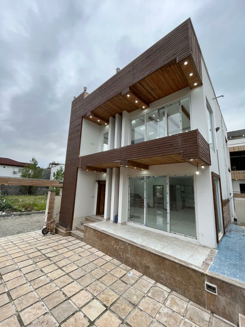 ویلا 246 متری مدرن نوساز نوشهر