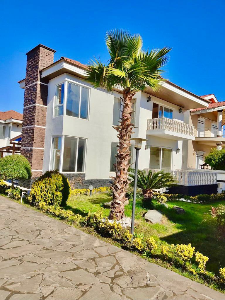 ویلا 405 متری شهرکی ونوش 