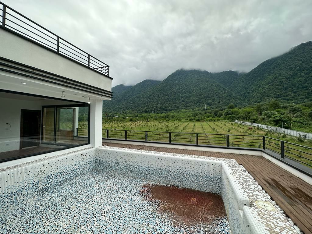 ویلا 500 متری شهرکی سیسنگان